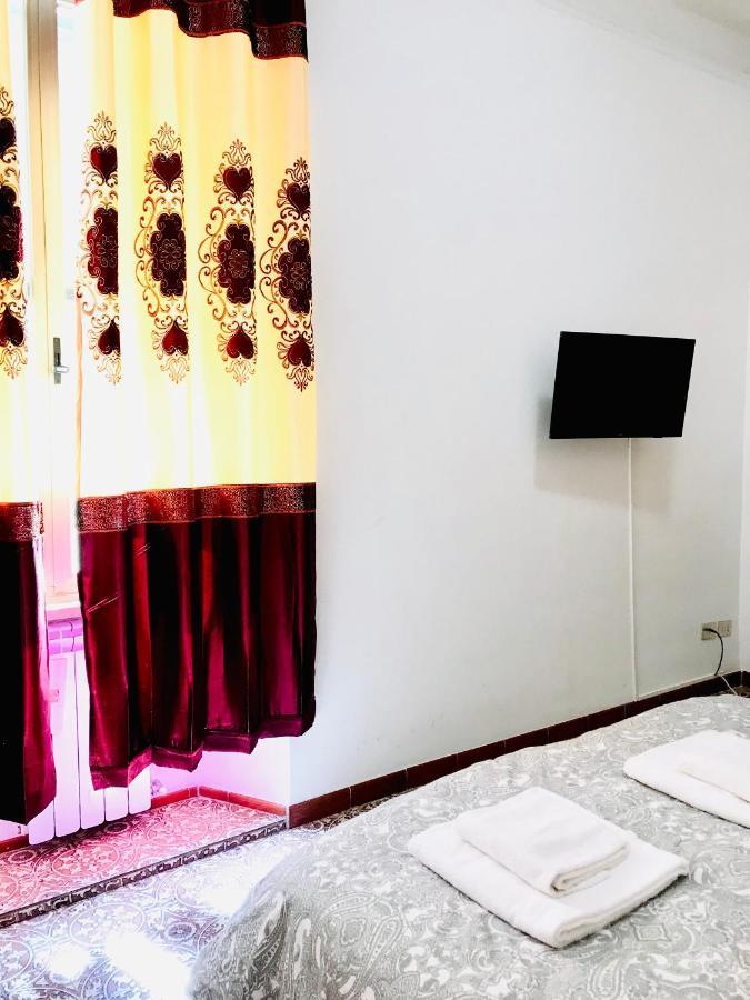 4 Bed Rooms Luxury Apartment Near Colosseum Ρώμη Εξωτερικό φωτογραφία
