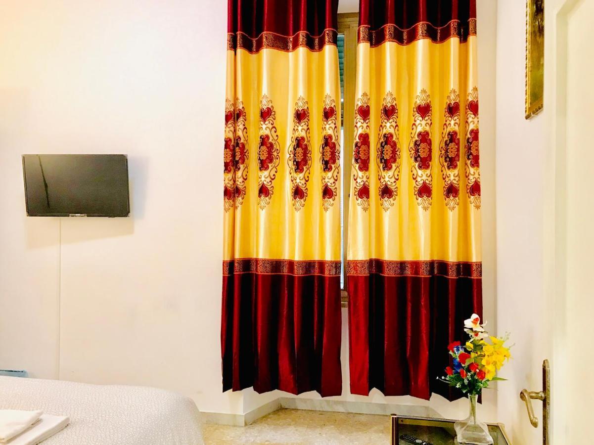 4 Bed Rooms Luxury Apartment Near Colosseum Ρώμη Εξωτερικό φωτογραφία