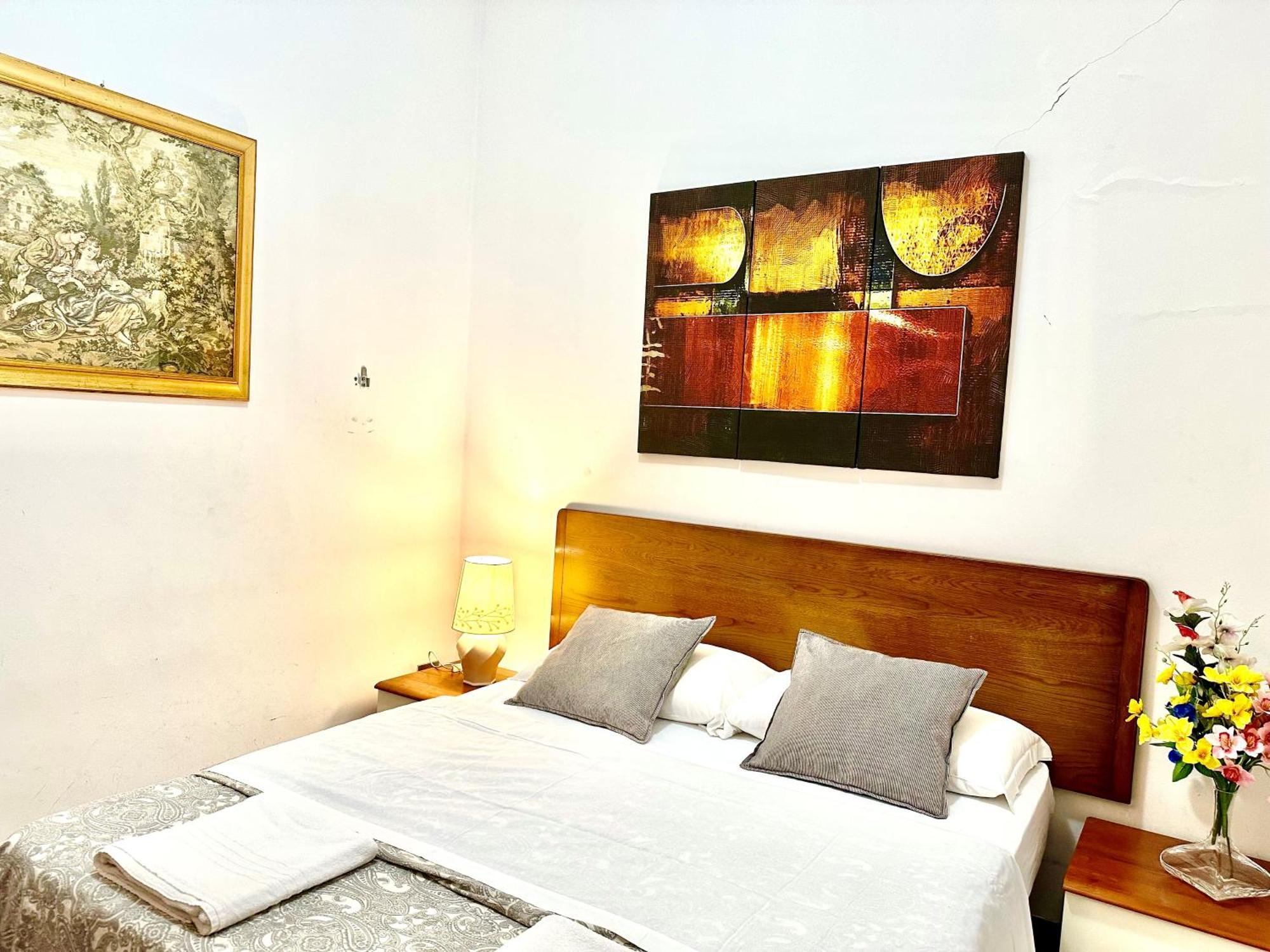 4 Bed Rooms Luxury Apartment Near Colosseum Ρώμη Εξωτερικό φωτογραφία